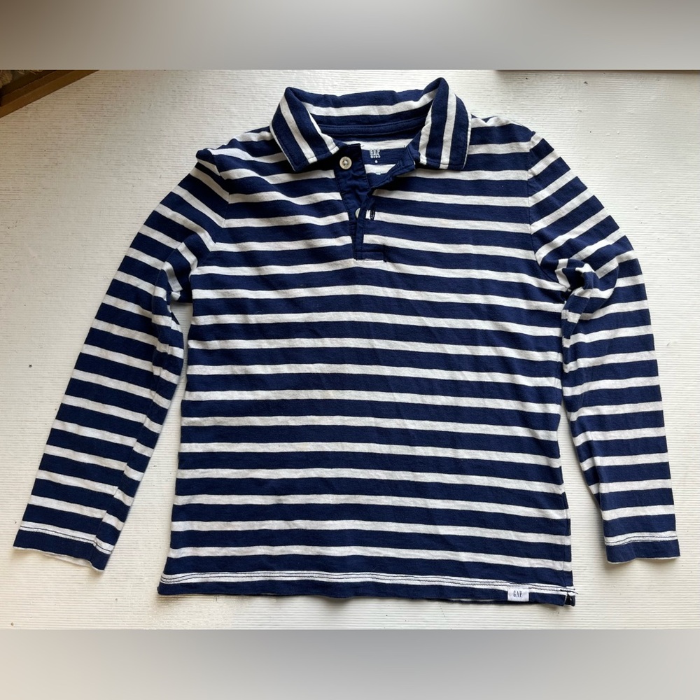 GAP Boys Small long sleeve collared cotton shirt